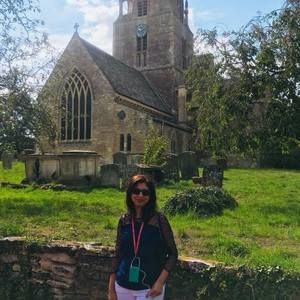 Meet your Posher, Mia